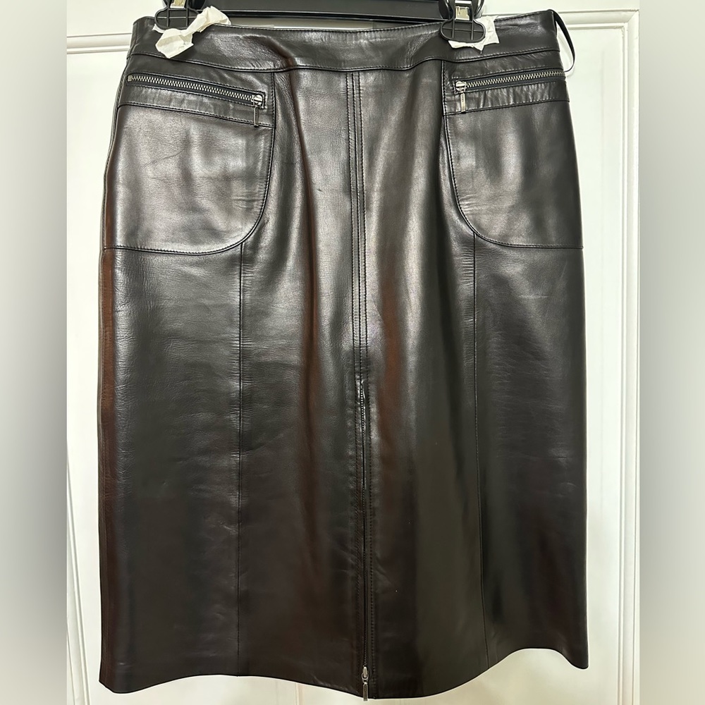 Vakko REAL leather skirt